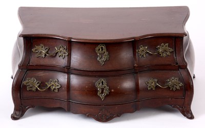 Lot 640 - A MID 18TH CENTURY CONTINENTAL MAHOGANY BOMBE...