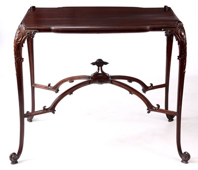 Lot 779 - AN 18TH CENTURY FIGURED MAHOGANY CHINESE...