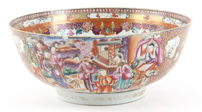 Lot 78 - A 19TH CENTURY CHINESE CANTON BOWL...