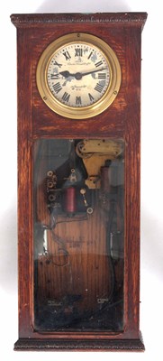 Lot 281 - SILENT ELECTRIC CLOCK Co. AN EARLY 20th...