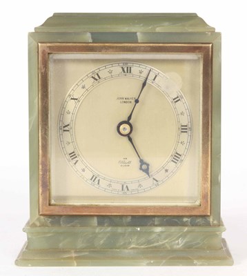 Lot 361 - ELLIOTT, AN ONYX CASED MANTLE CLOCK 15cm high