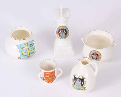 Lot 477 - A SELECTION OF A 155 GOSS AND OTHER CRESTED WARE