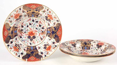 Lot 518 - THREE 19th CENTURY DERBY IMARI PATTERN BOWLS...