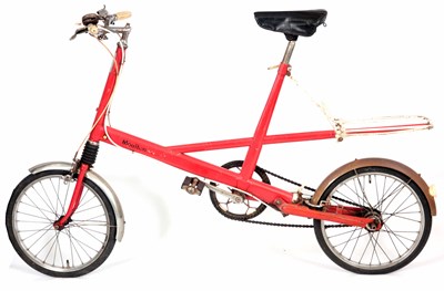 Lot 708 - A 1960's MOULTON SPEED PUSH BIKE