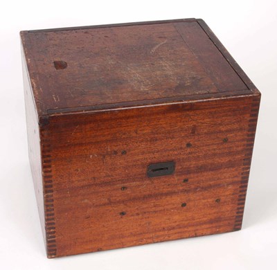 Lot 713 - A 19th CENTURY POLYPHON STYLE MUSIC BOX with...