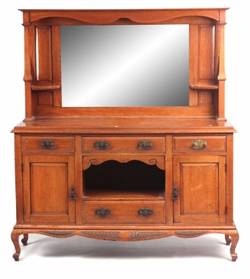 Lot 802 - AN EDWARDIAN GOLDEN OAK MIRROR BACKED...