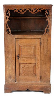 Lot 813 - AN EARLY 17TH CENTURY JOINED OAK CUPBOARD with...