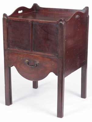 Lot 828 - A GEORGIAN FLAME MAHOGANY BEDSIDE...