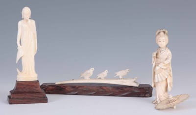 Lot 156 - A SELECTION OF IVORY AND BONE CARVINGS...