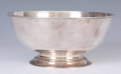 Lot 243 - AN EARLY 20TH CENTURY TIFFANY & CO SILVER BOWL...