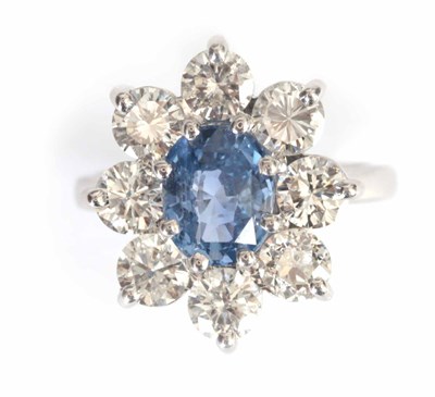 Lot 289 - A LADIES 18CT WHITE GOLD SAPPHIRE AND DIAMOND...