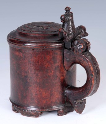 Lot 446 - AN 18TH CENTURY SCANDINAVIAN BIRCH PEG TANKARD...