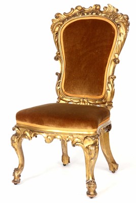 Lot 847 - A GOOD EARLY 19TH CENTURY FINELY CARVED GILT...