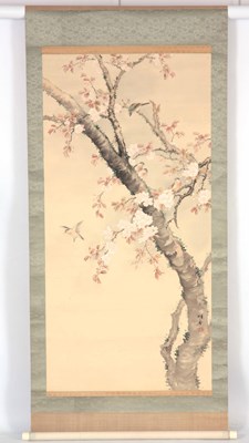 Lot 187 - A LARGE MEIJI PERIOD JAPANESE PAINTED SCROLL...