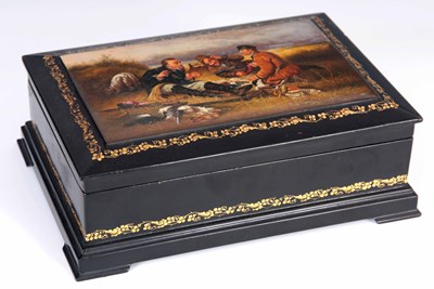 Lot 579 - A FINELEY PAINTED EARLY 20TH CENTURY RUSSIAN...