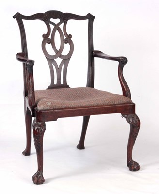 Lot 865 - A MID 18TH CENTURY GENTLEMANS IRISH CARVED...