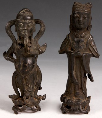 Lot 140 - A pair of early Chinese Bronze standing...