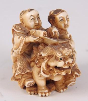 Lot 188 - A FINE MEIJI PERIOD JAPANESE NETSUKE depicting...