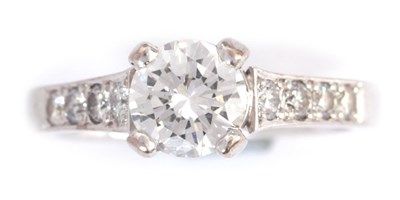 Lot 274 - AN 18K WHITE GOLD SOLITAIRE DIAMOND RING with...