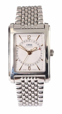 Lot 346 - A GENTLEMAN'S STEEL ORIS POINTER DATE WRIST...