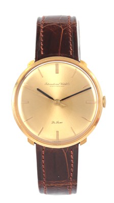 Lot 354 - A 1970'S GENTLEMAN'S 18K GOLD INTERNATIONAL...