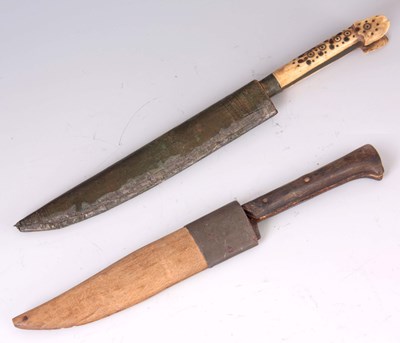 Lot 362 - A 19TH CENTURY BOSNIAN BALKAN FIGHTING DAGGER...