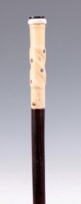 Lot 400 - A LATE 19TH CENTURY GENTLEMANS WALKING CANE...