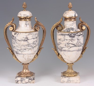 Lot 516 - A PAIR OF LATE 19TH CENTURY BRASS ORMOLU...