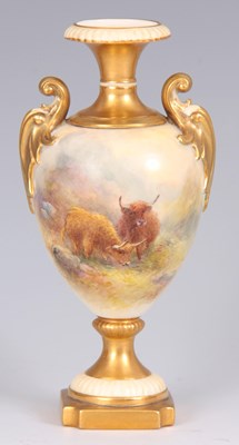 Lot 65 - HARRY STINTON – A ROYAL WORCESTER GILT AND...