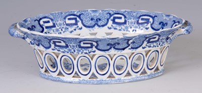 Lot 78 - AN EARLY 19TH CENTURY SPODE TYPE BLUE AND...