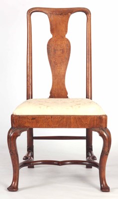 Lot 893 - AN EARLY 18TH CENTURY IRISH WALNUT SIDE CHAIR...