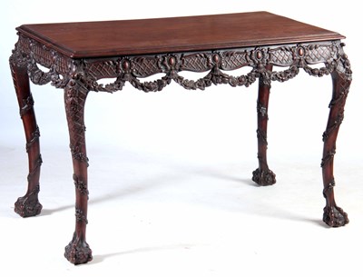 Lot 674 - A FINE QUALITY 19TH CENTURY CARVED MAHOGANY...