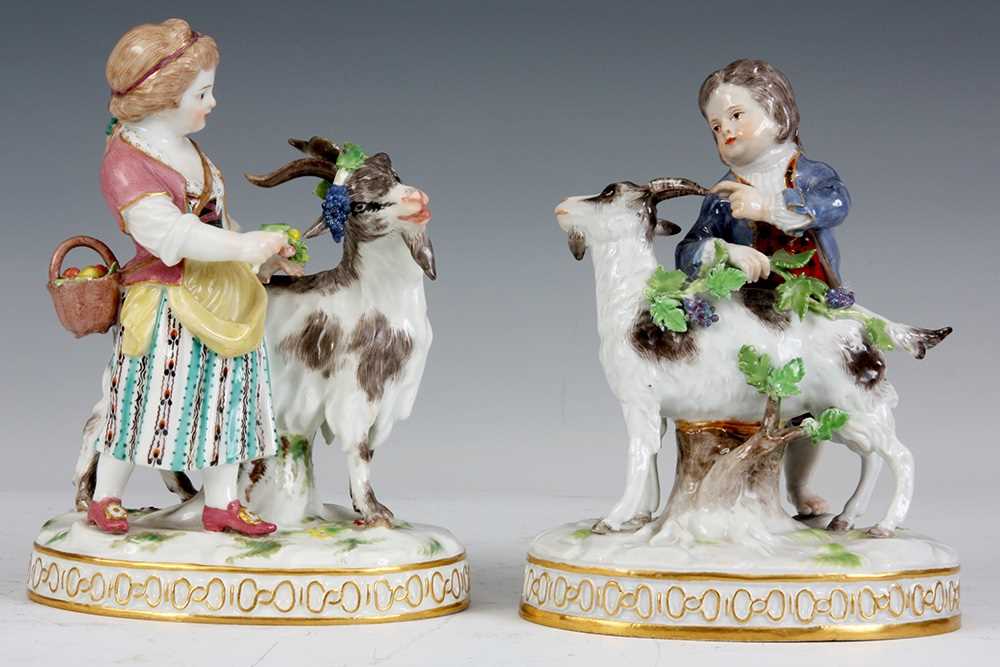 Lot 82 - A PAIR OF LATE 19TH CENTURY MEISSEN OVAL...
