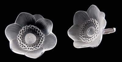 Lot 19 - LALIQUE FRANCE, A PAIR OF 20TH CENTURY FROSTED...