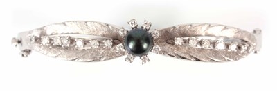 Lot 173 - A 9CT WHITE GOLD BLACK PEARL AND DIAMOND SET...