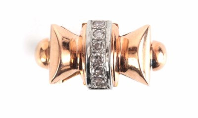 Lot 174 - AN ART DECO 18CT GOLD AND DIAMOND BOW RING set...