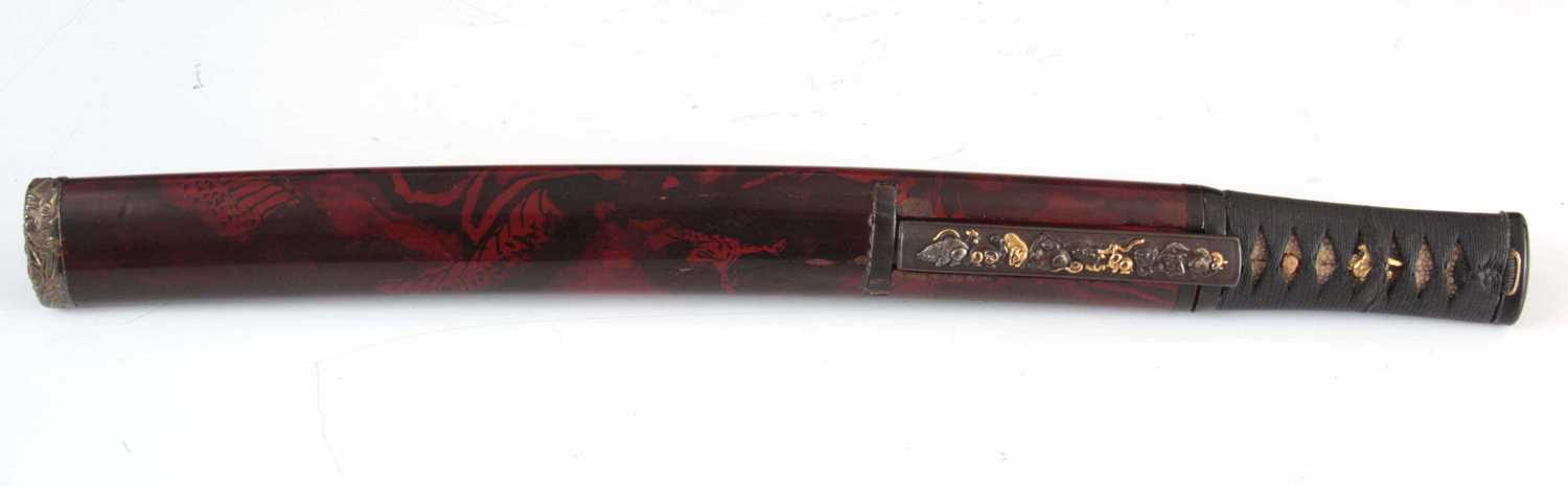 Lot 129 - A 19th CENTURY JAPANESE TANTO having a bound...