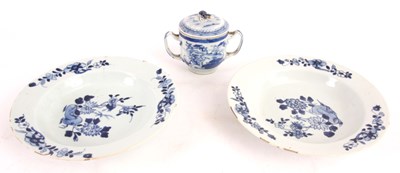 Lot 127 - A PAIR OF 18TH CENTURY CHINESE BLUE AND WHITE...