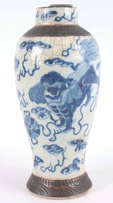 Lot 178 - A 19TH CENTURY CHINESE PORCELAIN BLUE AND...