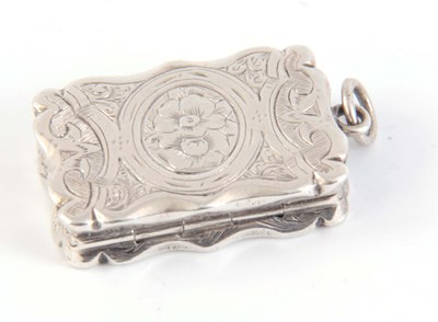 Lot 231 - A 19th CENTURY SILVER VINAIGRETTE with foliate...