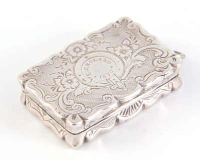 Lot 233 - A 19th CENTURY SILVER VINAIGRETTE with foliate...