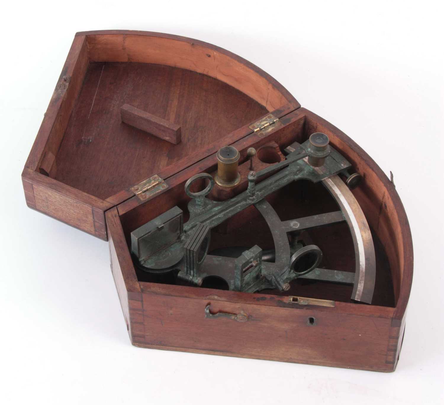 Lot 310 - AN EARLY 19th CENTURY BRASS SEXTANT in its...