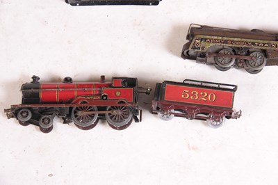 Lot 743 - A COLLECTION OF VINTAGE O GAUGE TRAINS...