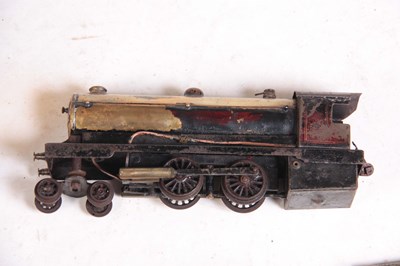 Lot 743 - A COLLECTION OF VINTAGE O GAUGE TRAINS...