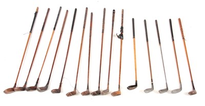 Lot 319 - A SELECTION OF 15 ANTIQUE GOLF CLUBS...