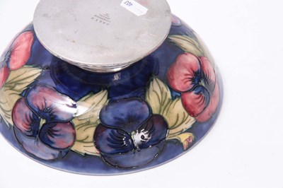 Lot 53 - AN EARLY 20TH CENTURY MOORCROFT TUDRIC PEWTER...